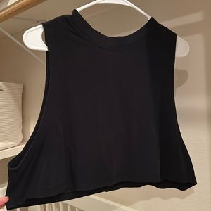 Lululemon cropped tank size 12